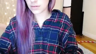 charlottewebb Mature bitch fucks both slots hard