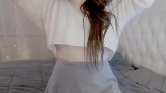 isabelle spread her legs and caresses herself