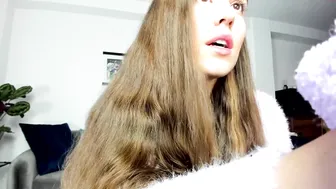 yourlittlepervert Busty babe fucks herself with a phallus