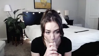 oliviahorne juicy mamashie masturbating vagina