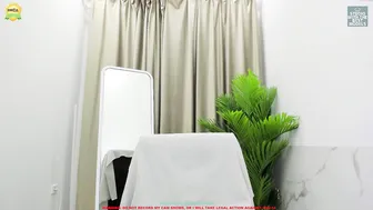 jesse_coy_ Big breasted bitch posing in lingerie