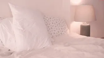 strangers Hot tattooed masturbating pussy fingers