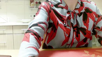 SpartakCHemp  Crazy doll masturbates shaved pussy