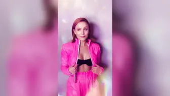 Larissa Manoela onlyfans Gorgeous beast jumping on a dildo