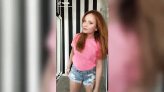 Larissa Manoela onlyfans Appetizing bitch fingering sex machine