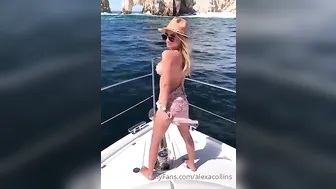 Allexa Collins onlyfans Mature bitch spreads her sexy legs