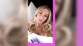 Allexa Collins onlyfans Plump woman caresses nipples and plays with phallus