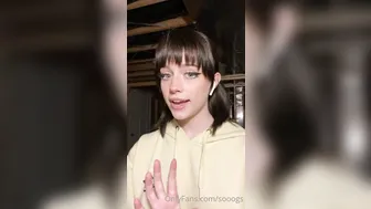 Sooogs, soogsx onlyfans Charming slut hammering herself on the couch