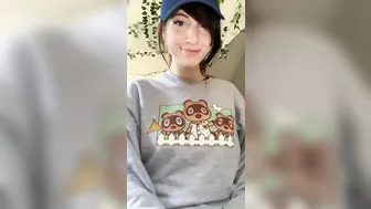 Elizabeth Reed, elizabethreed Exquisite slut squeezes holes through panties