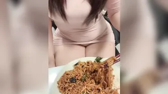 xxapple onlyfans Busty bitch caresses shaved cunt