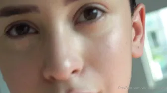 Veronica Perasso onlyfans undresses in front of the camera