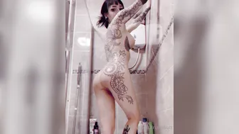 runabutt onlyfans big boobs and juicy cunt