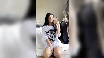 Jasminx onlyfans Young sluts get naked and jerk off