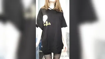 Elfie_cutie onlyfans Passionately jerking off her wet cunt