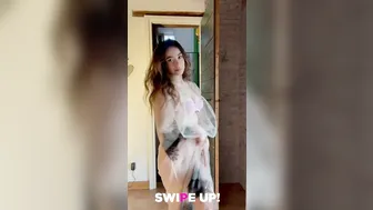 Eleonora Bertoli, elebertoli onlyfans Cute lady jerking off her cunt