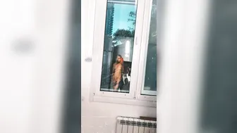 Anna Ioannova Hot bitch punches holes with fingers