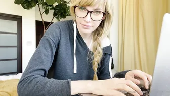 Alexis Kline, thot girl from naked chat