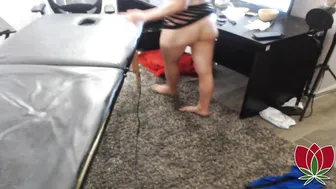 petitegoddess Big breasted female - pussy fingers