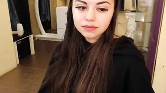 sunn_o Busty babe strips and jerks off her cunt