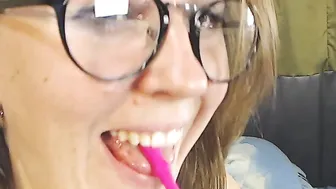 niurakoshkina sweet ass and broken cap