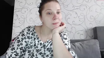 hello_x_pussy curvy tits and gentle moans