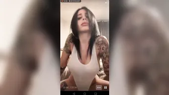 Alex Mucci onlyfans Crazy chicks fuck with sex machine