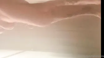 lilixdeanee onlyfans loves to masturbate standing cancer