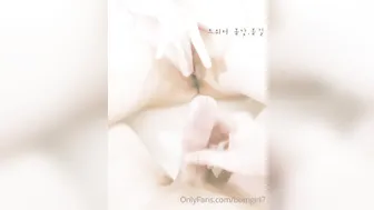 bomgirl7 onlyfans Busty old lady masturbates shaved pussy