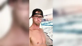 SparksGoWild onlyfans Spicy bastard fucks sex lips