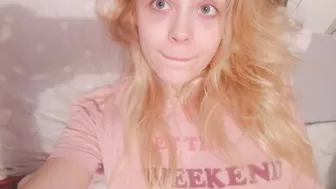 KittyCashew onlyfans Fascinating chick masturbates juicy holes