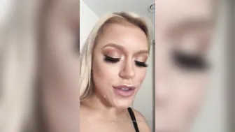 ElleBrookeUK onlyfans Skinny girl posing nude