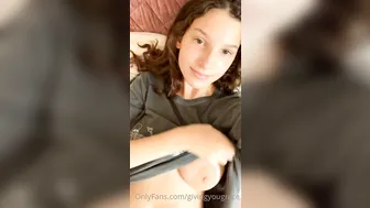 Grace, emoskittle, givingyougrace Cute mare fucks sex toy