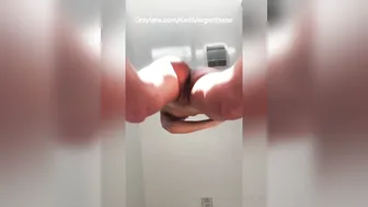 Karli Mergenthaler, karlimergenthaler Sweet thing masturbates shaved cunt