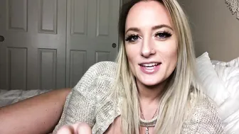 Cassi ASMR, misscassi  Amazing Bitch Fucks Wet Cunt