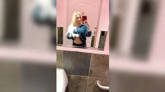 Aubree Martin Vip, aubreemartin, aubreejmartin legs apart pulling pussy