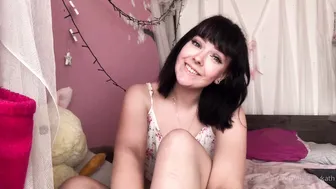 Feya Fern (feyafern aka Ittybittykath) onlyfans Lustful bitch cums after handjob