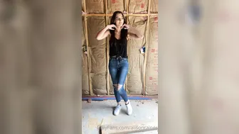 Alison Rainer (alisonrainer) onlyfans young slag masturbates