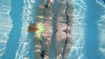 Alice Bong onlyfans Awesome bitch seduces with beautiful forms