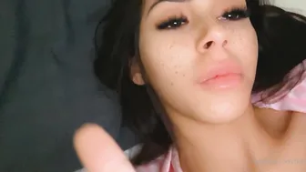 Dahyn1x aka dahyn11 onlyfans passionately fucked chick