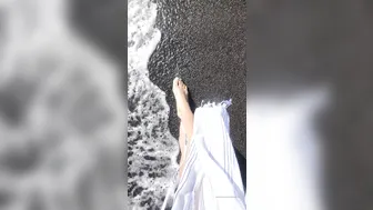 Anna aka arilaviee onlyfans Beautiful bitch enjoys cunnilingus