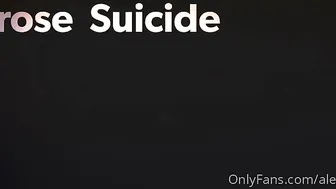 AleRoseBunny onlyfans Luxury skin fucks two holes