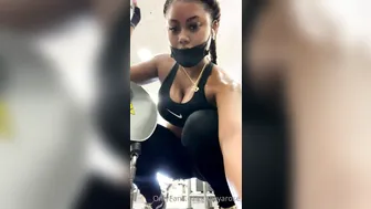 alieyarose onlyfans Blonde curvy fucks pussy with phallus