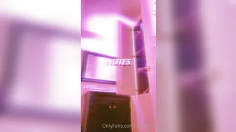 amiiinuu onlyfans Gentle doll is washing in the shower
