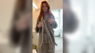 Lacy Lennon onlyfans Domestic doll will set you free with light striptease