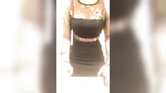 StateWins onlyfans Tiny in a mask caresses the vagina