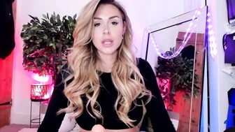 Ella Silver onlyfans Slim brunette has passionate sex