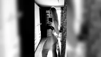 sarahardel onlyfans Sexy chicks are naughty