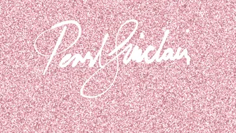 Pearl Sinclair onlyfans Gorgeous Marina fucks her cunt with a phallus