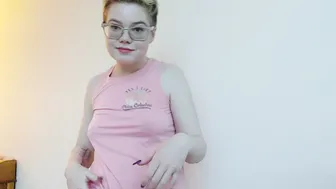 Pearl Sinclair onlyfans adorable little doll and her little holes