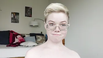 Pearl Sinclair onlyfans girl from naked chat